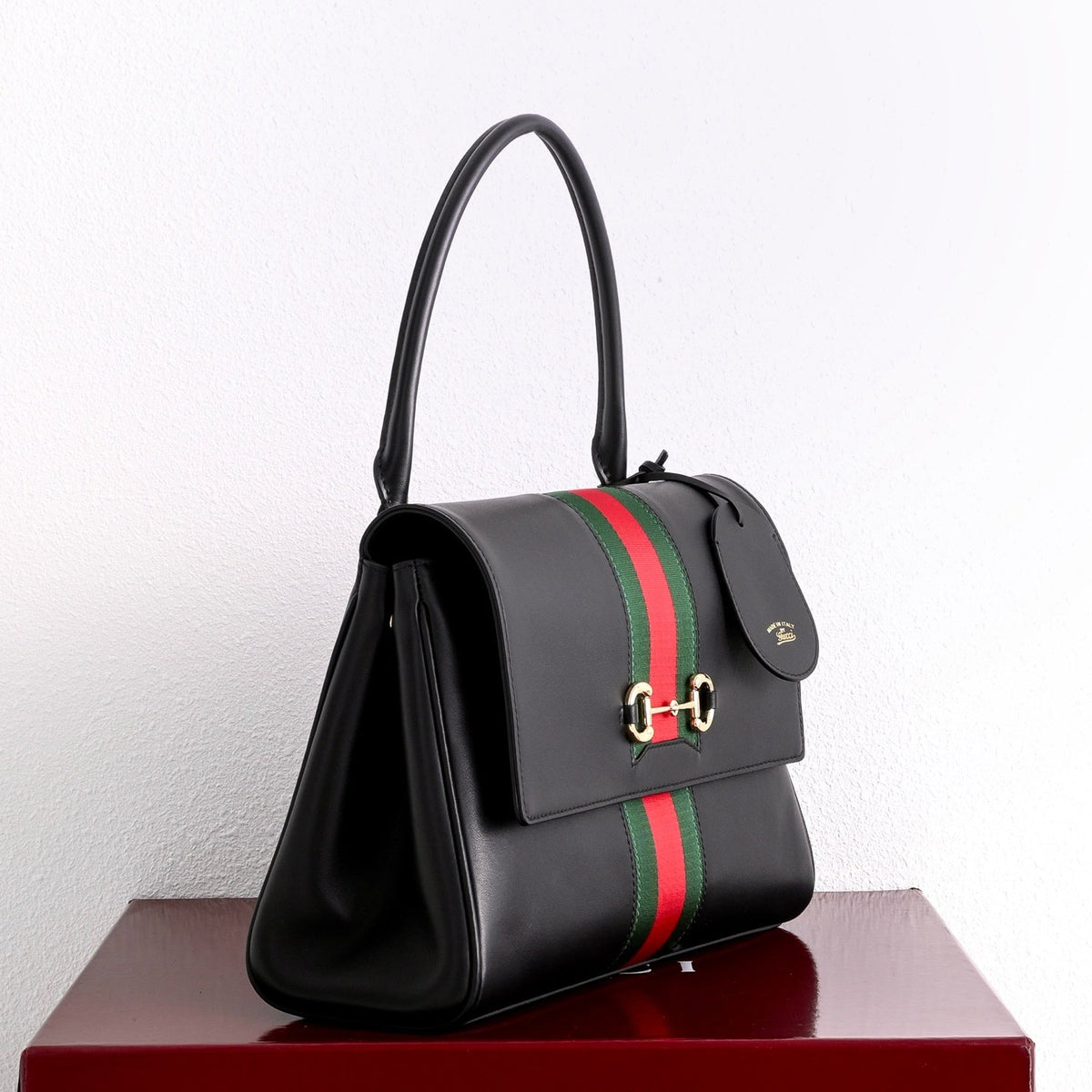 Gucci GG Paparazzo Medium Top Handle Bag-875018