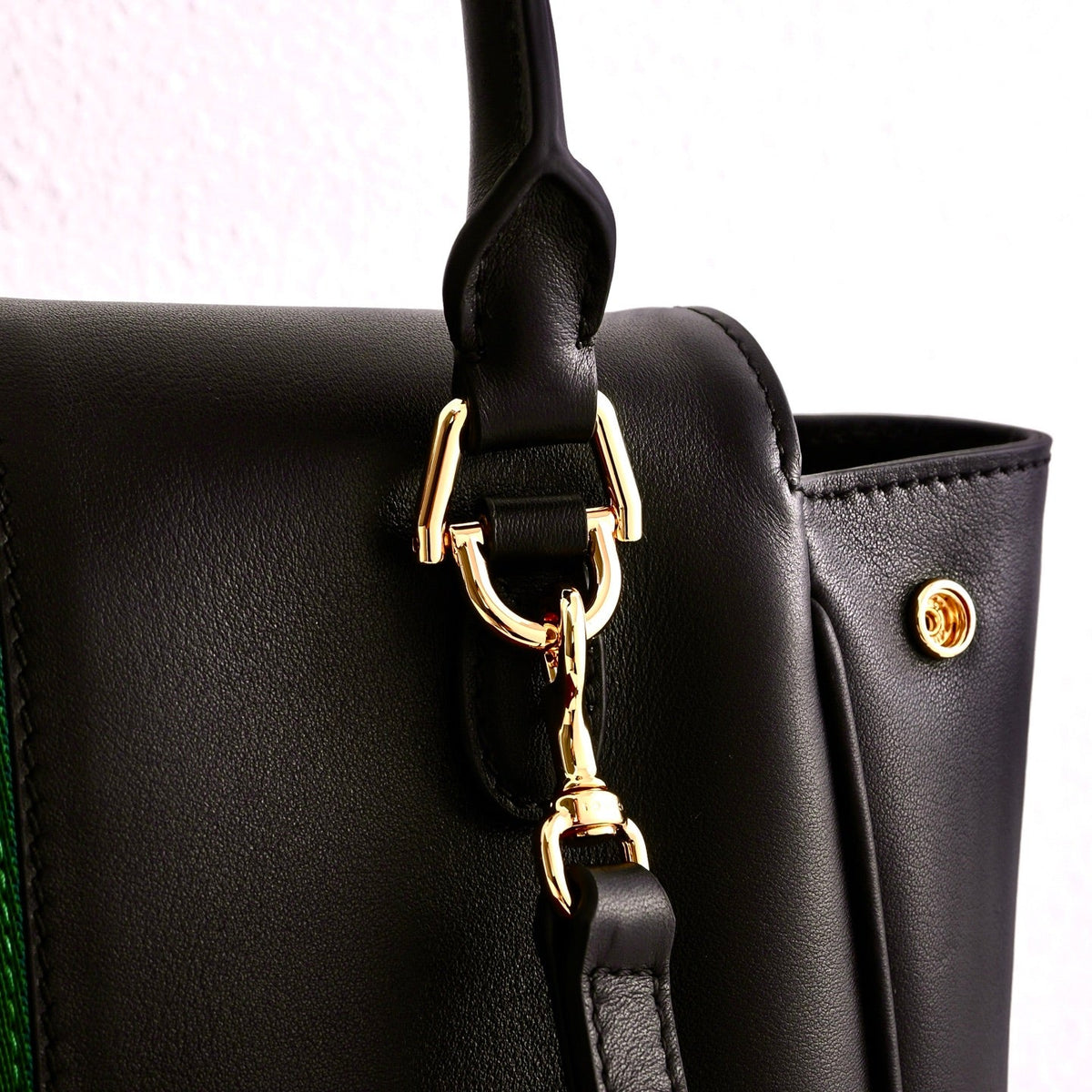 Gucci GG Paparazzo Medium Top Handle Bag-875018
