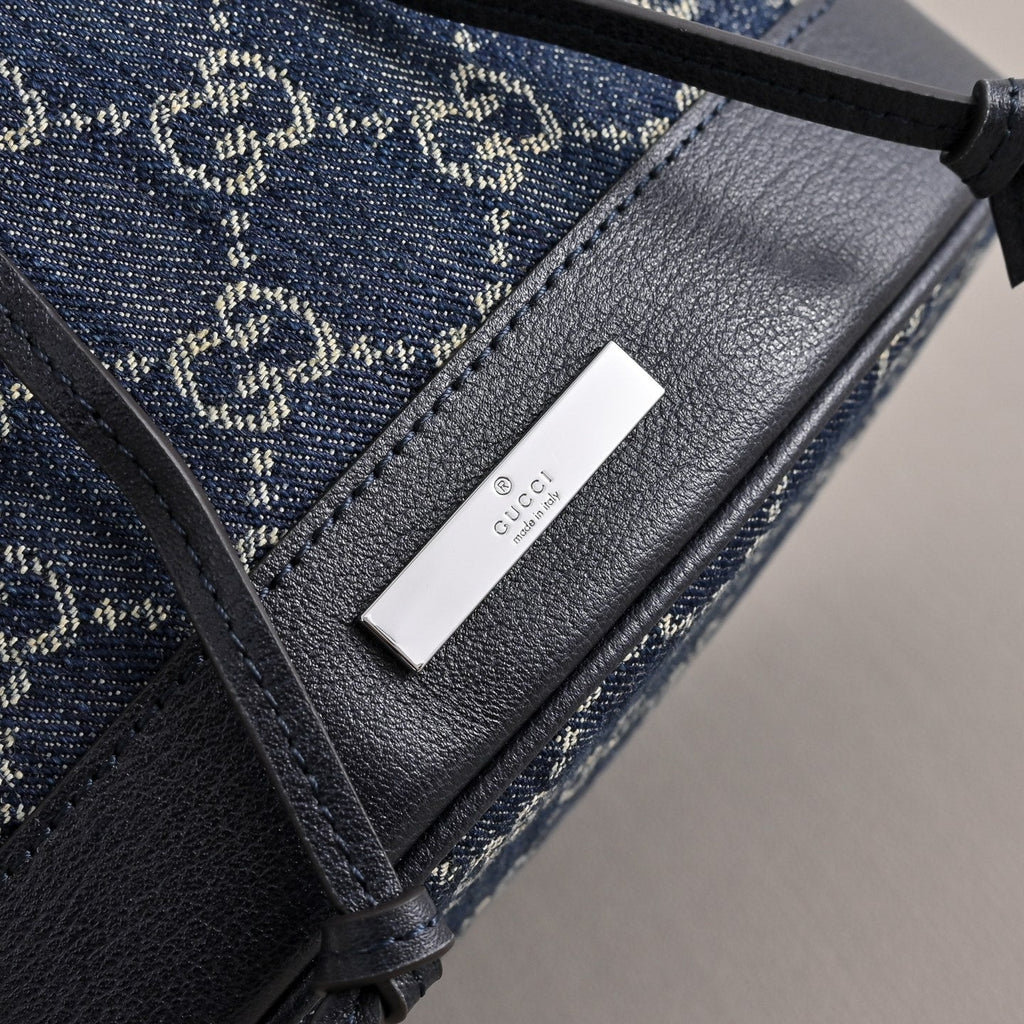 GUCCI Generation GG Denim Bucket Bag-875237