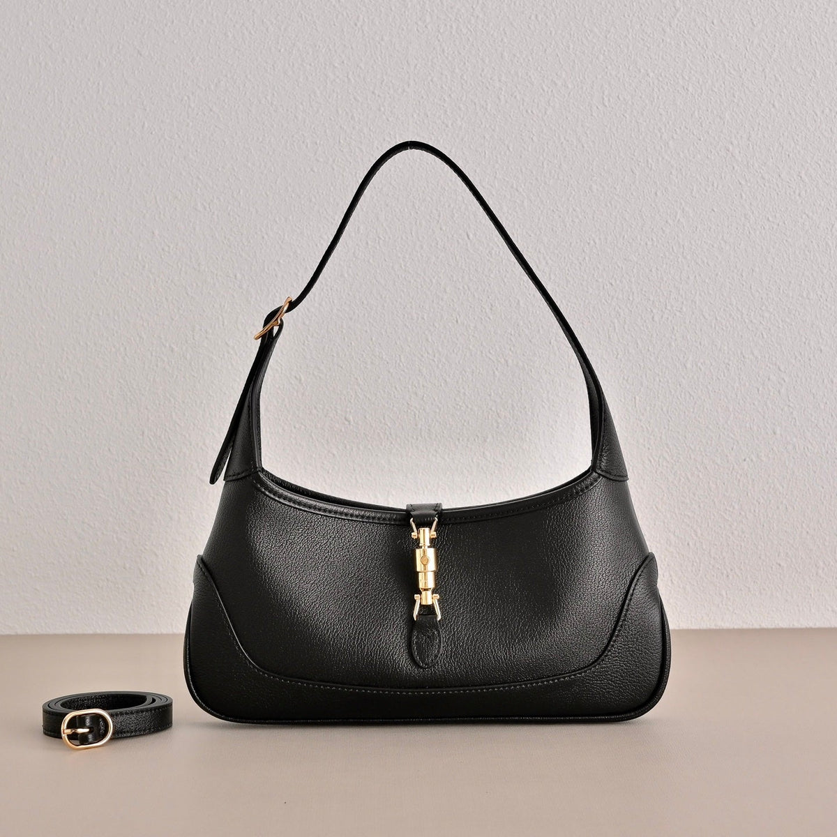 GUCCI Jackie 1961 Shoulder Bag-863137