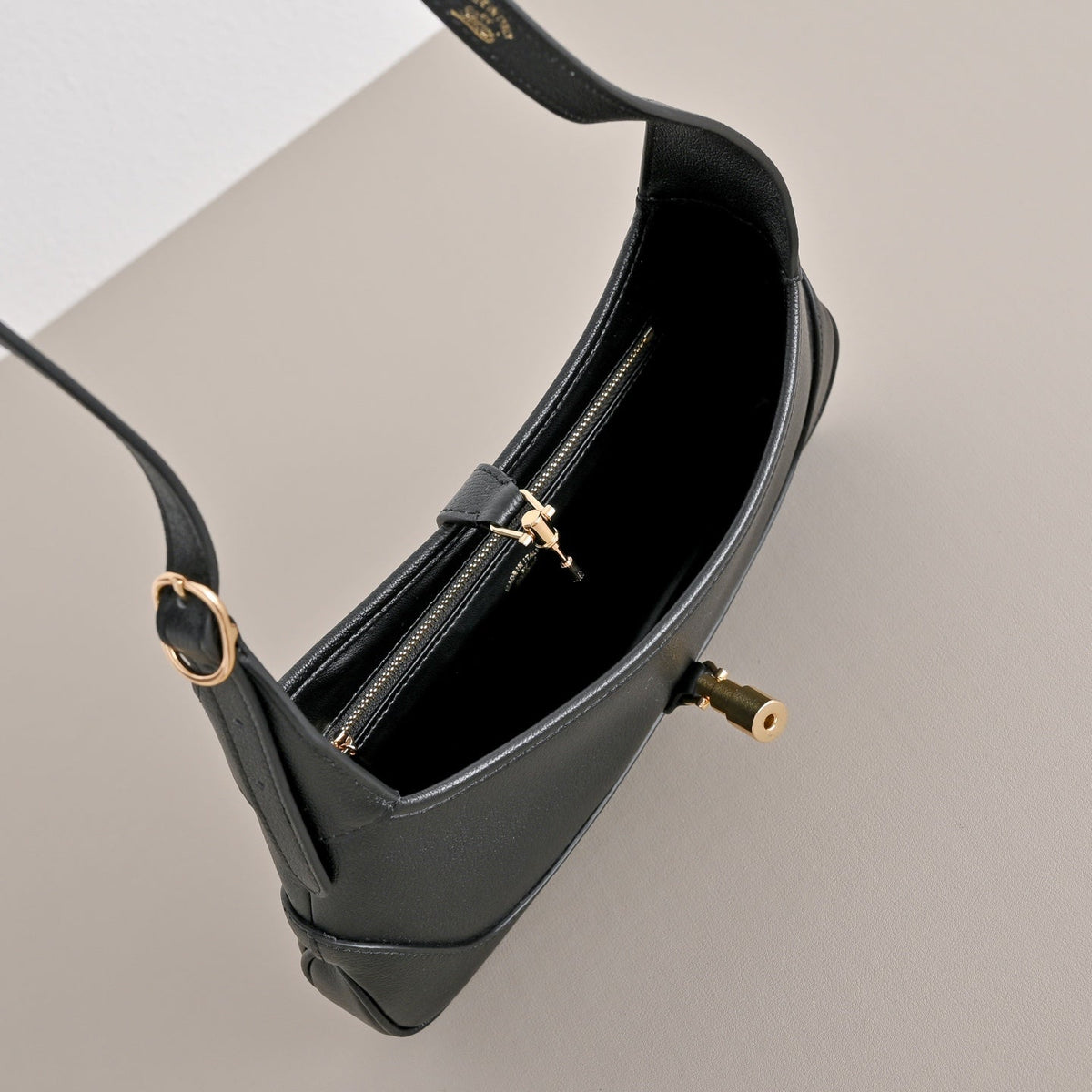 GUCCI Jackie 1961 Shoulder Bag-863137