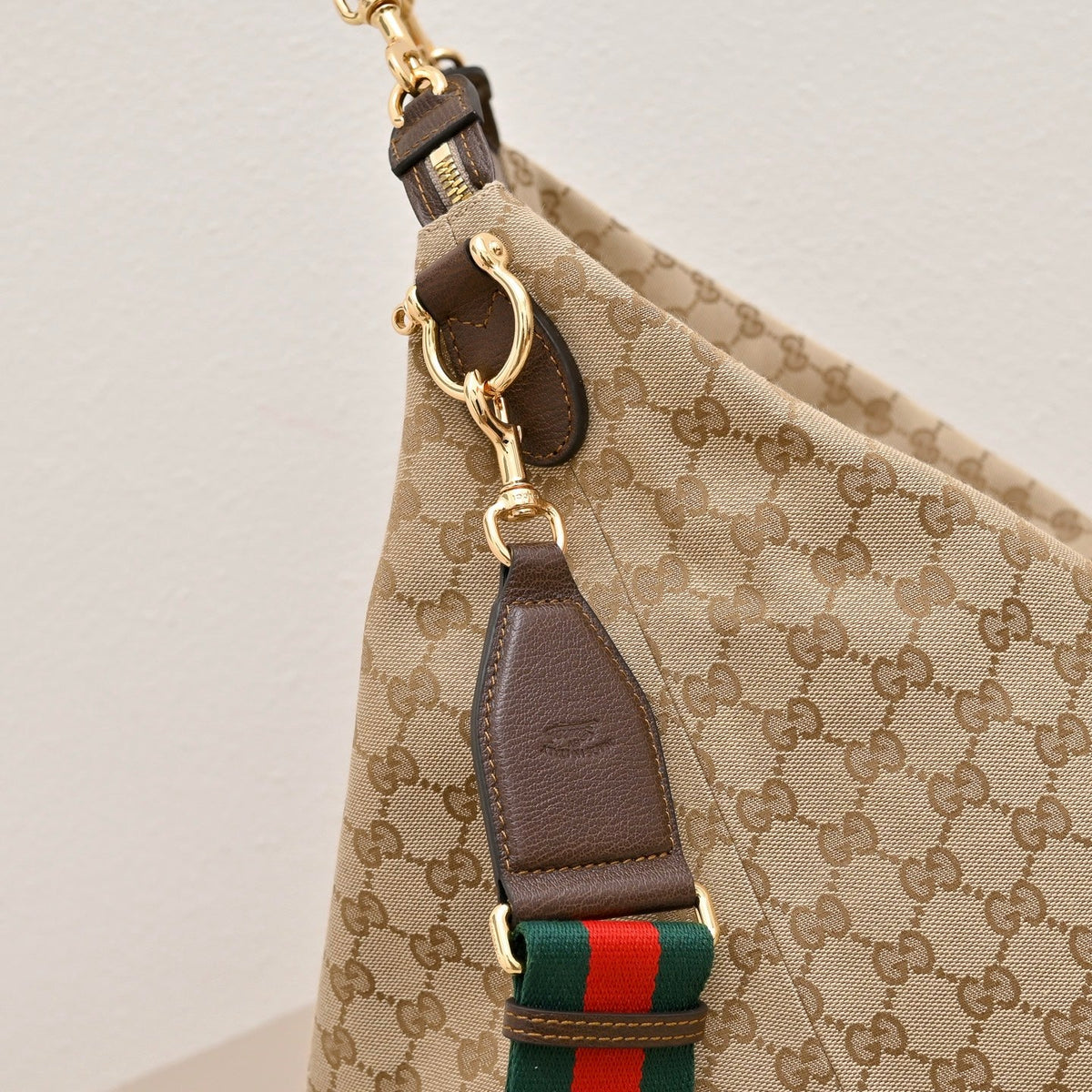 Gucci GG Brera Large Crossbody Bag-864485