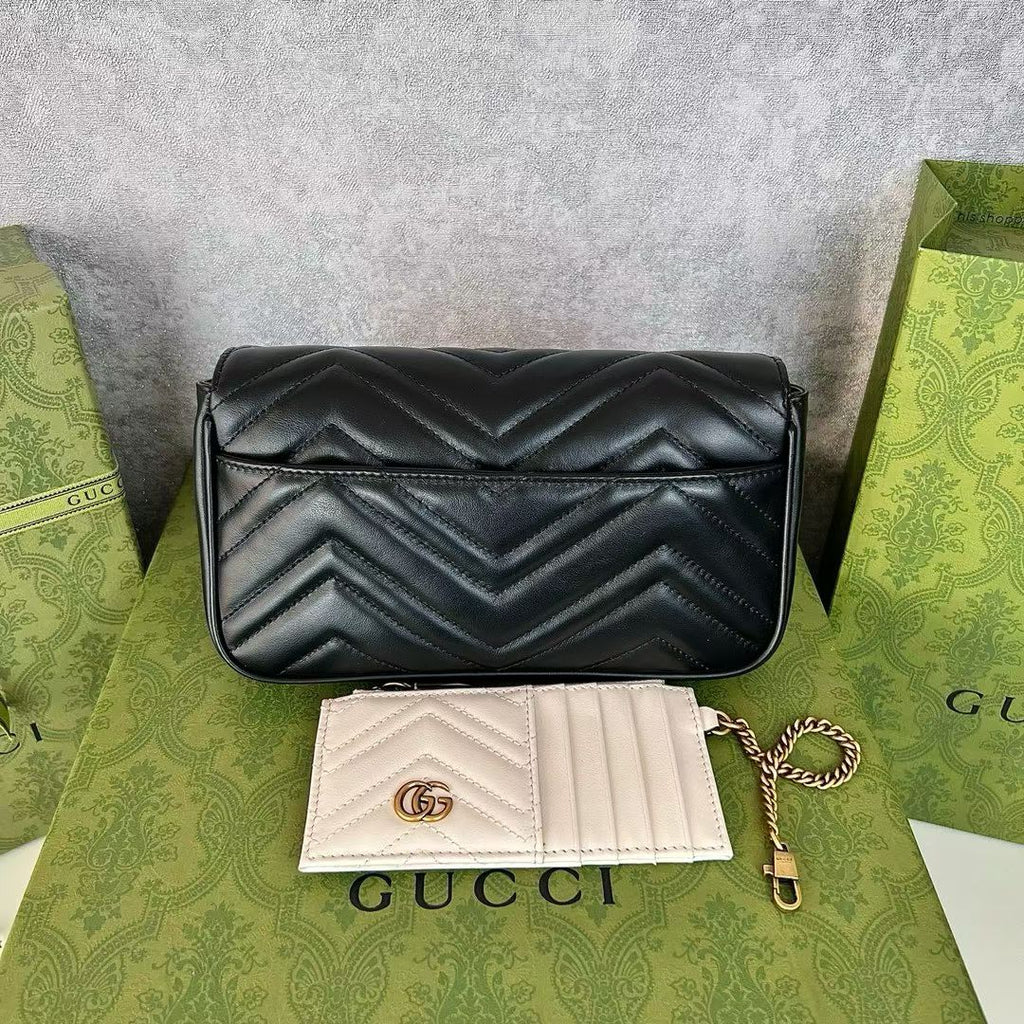 Gucci GG Marmont Mini Chain Wallet Bag-751526
