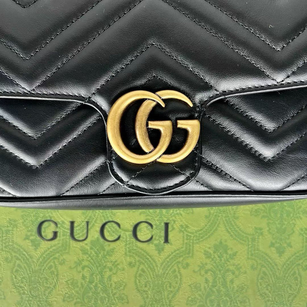Gucci GG Marmont Mini Chain Wallet Bag-751526